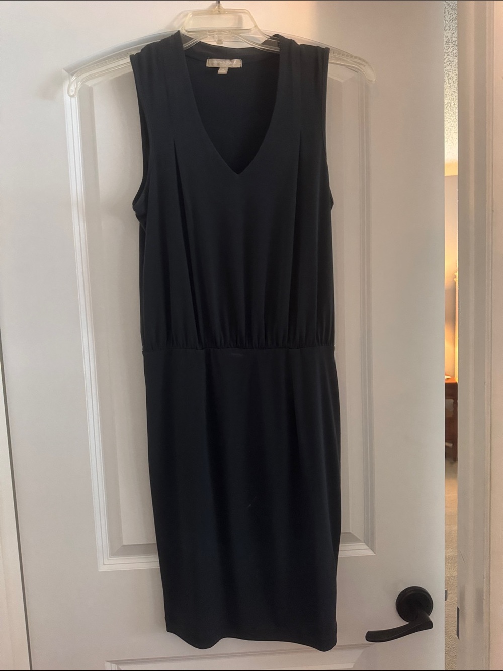 Banana Republic Black Sleeveless V-Neck Midi Dress